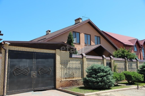
   Продам дом, 256.9 м², Краснодар

. Фото 4.