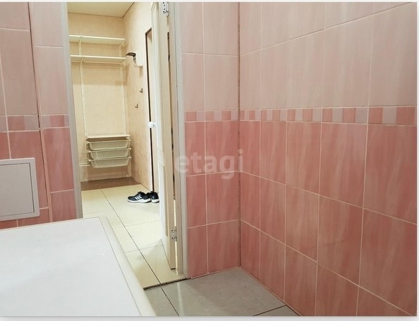 
   Продам 1-комнатную, 37.9 м², Тургенева ул, 10/2

. Фото 12.