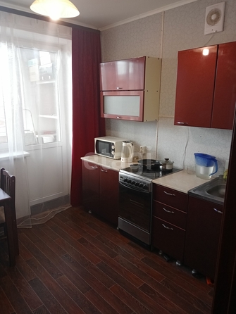 
   Продам 1-комнатную, 37.5 м², Ангарская ул, 2/2

. Фото 2.