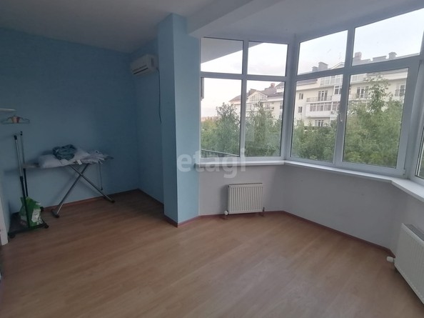 
   Продам 2-комнатную, 64.7 м², Баварская ул, 19

. Фото 4.