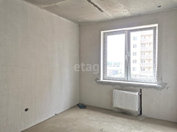 
   Продам 2-комнатную, 46.2 м², Феодосийская ул, 23/5

. Фото 2.