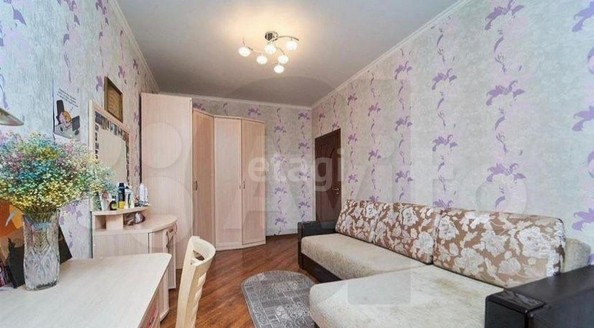 
   Продам 2-комнатную, 50.6 м², Днепровская ул, 1

. Фото 1.