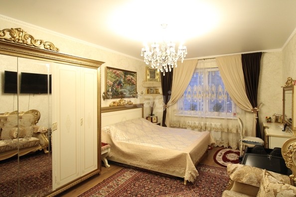 
   Продам 2-комнатную, 96.5 м², Командорская ул, 1/2

. Фото 15.
