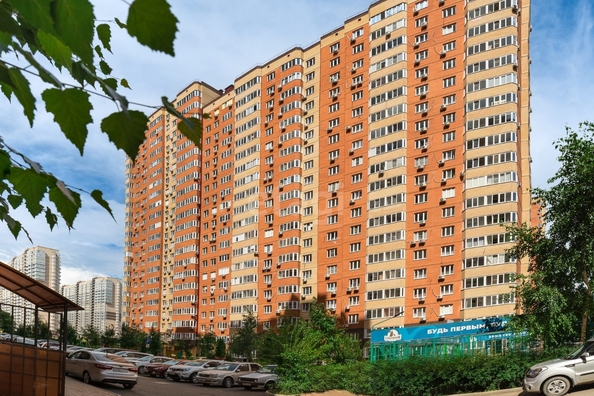 
   Продам 1-комнатную, 39.4 м², Героя Яцкова И.В. ул, 19

. Фото 18.