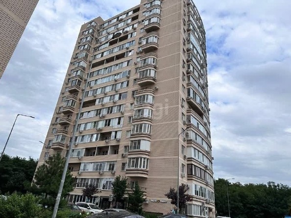 
   Продам 1-комнатную, 51.5 м², Круговая ул, 4в/2

. Фото 14.