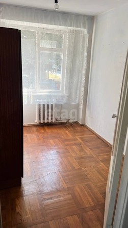 
   Продам 3-комнатную, 49.6 м², Новгородская ул, 13

. Фото 8.