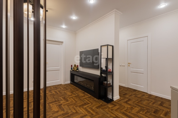 
   Продам 2-комнатную, 59.5 м², Домбайская ул, 10/2

. Фото 24.