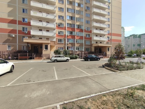 
   Продам 1-комнатную, 37.8 м², Черкасская ул, 72

. Фото 20.