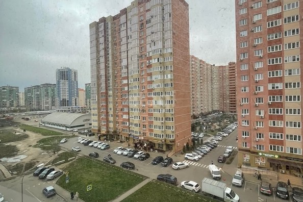 
   Продам 2-комнатную, 73 м², Восточно-Кругликовская ул, 42/3  1

. Фото 16.