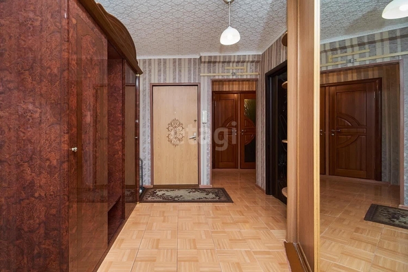 
   Продам 3-комнатную, 69.3 м², Чекистов пр-кт, 11

. Фото 9.