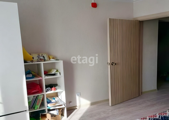 
   Продам 2-комнатную, 51.5 м², Зеленоградская ул, 34

. Фото 3.