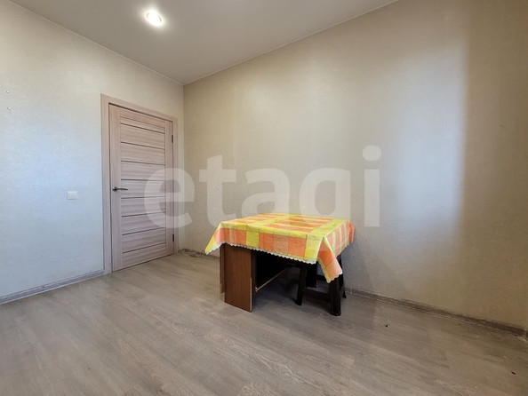 
   Продам 2-комнатную, 59 м², Командорская ул, 3/2

. Фото 12.