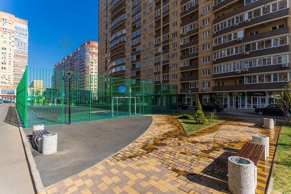 
   Продам 2-комнатную, 74.14 м², Петра Метальникова ул, 38

. Фото 19.