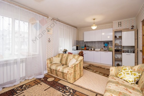 
   Продам 3-комнатную, 91.3 м², Ставропольская ул, 183/1

. Фото 31.