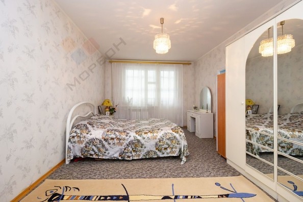
   Продам 3-комнатную, 91.3 м², Ставропольская ул, 183/1

. Фото 35.