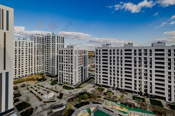 
   Продам 2-комнатную, 56.6 м², Питерская ул, 40

. Фото 5.