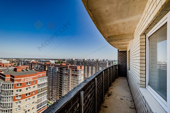 
   Продам 3-комнатную, 79 м², Петра Метальникова ул, 38

. Фото 20.