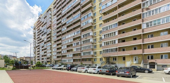 
   Продам 2-комнатную, 61 м², Евгении Жигуленко ул, 3

. Фото 8.