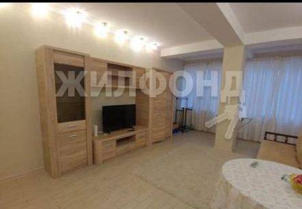 
   Продам 1-комнатную, 38 м², Транспортная (Центральный р-н) ул, 78/30

. Фото 6.