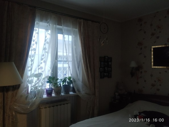 
   Продам 4-комнатную, 100 м², Терская ул, 122

. Фото 3.