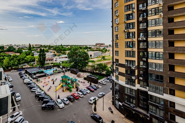 
   Продам 2-комнатную, 64 м², Старокубанская ул, 124

. Фото 19.