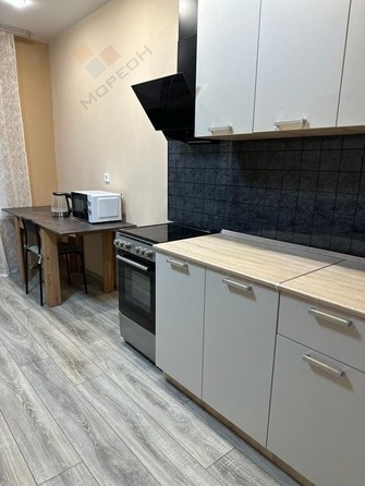 
   Продам 1-комнатную, 44.6 м², Мачуги В.Н. ул, 166А к1

. Фото 1.