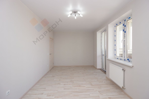 
   Продам 2-комнатную, 50.3 м², Бородинская ул, 152

. Фото 2.