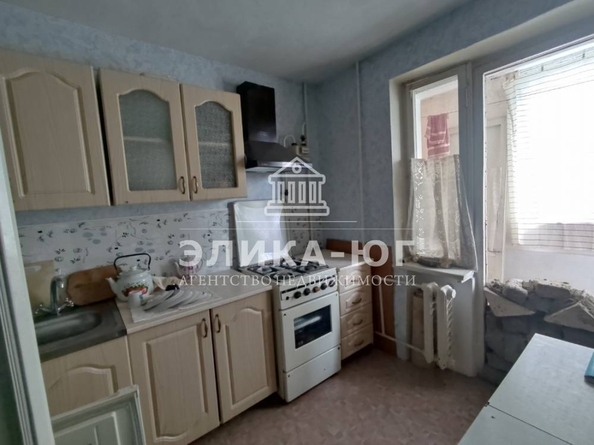 
   Продам 3-комнатную, 61 м², Новороссийское шоссе ул

. Фото 10.