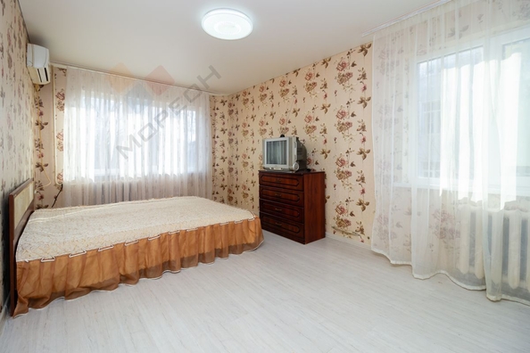 
   Продам 3-комнатную, 62 м², Димитрова ул, 162

. Фото 13.