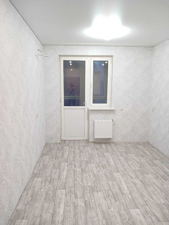 
   Продам 1-комнатную, 45 м², Омелькова ул, 93

. Фото 1.