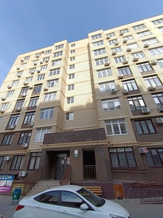 
   Продам 1-комнатную, 40 м², Ленина ул, 180Ак7

. Фото 26.