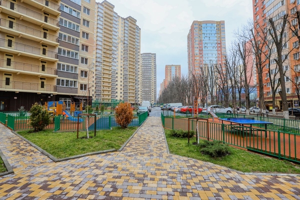 
   Продам 2-комнатную, 65.6 м², Домбайская ул, 55к6

. Фото 1.