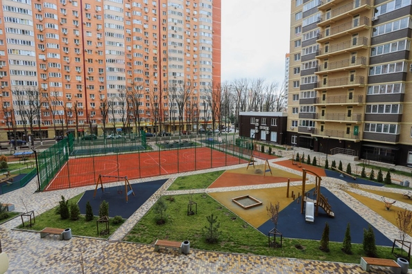 
   Продам 2-комнатную, 65.6 м², Домбайская ул, 55к6

. Фото 5.