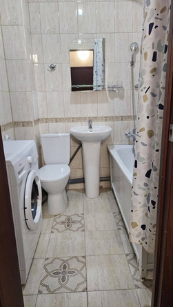 
   Продам 1-комнатную, 44 м², Дивноморская ул, к 6

. Фото 4.