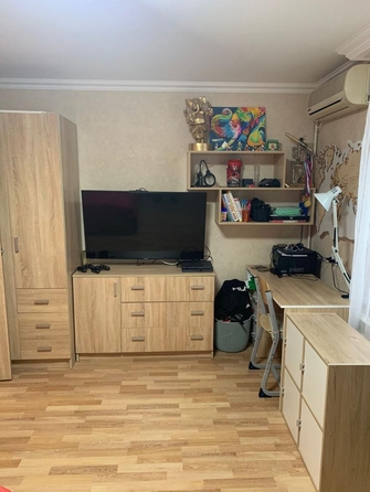 
   Продам 1-комнатную, 43 м², Северный мкр, д 177

. Фото 14.