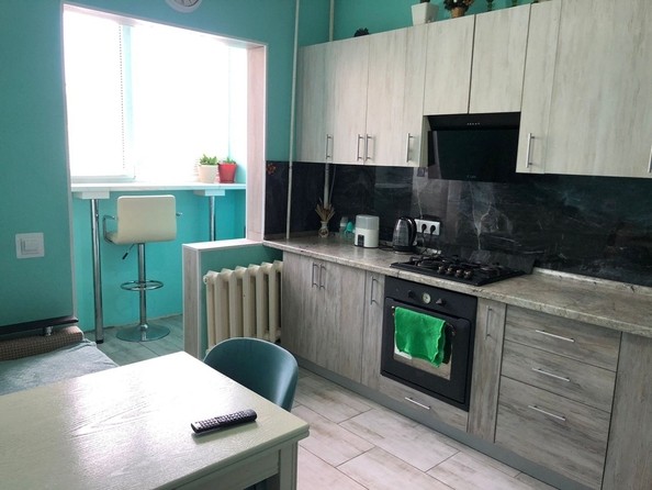 
   Продам 2-комнатную, 64 м², Жуковского ул, д 18

. Фото 1.