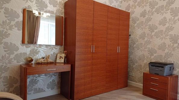 
  Продается 3-комн. квартира, 104 м², Крымская ул, д. 3
. Фото 6.