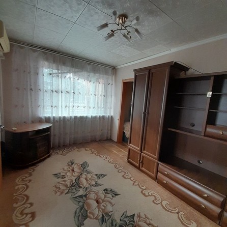 
   Продам 4-комнатную, 66 м², Суворова ул, д 26

. Фото 15.
