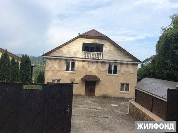 
   Продам дом, 300 м², Сочи

. Фото 1.