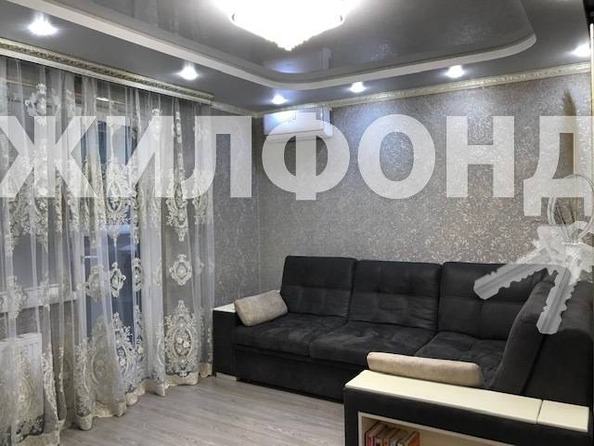 
   Продам 2-комнатную, 42 м², Тепличная ул, 83/1

. Фото 1.