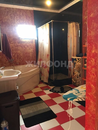 
   Продам дом, 260 м², Сочи

. Фото 3.