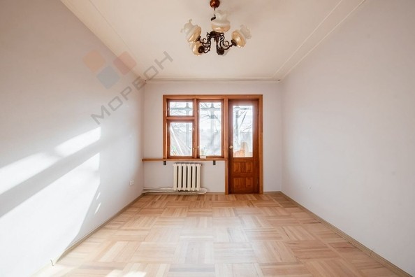 
   Продам 2-комнатную, 44 м², Воровского ул, 227

. Фото 1.