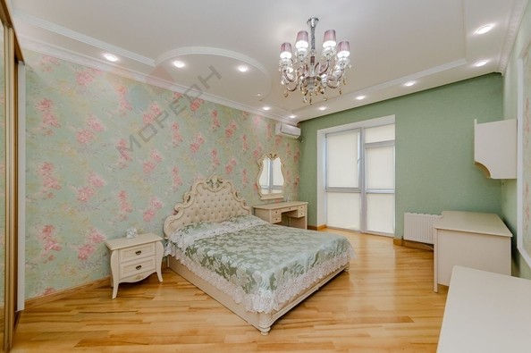 
   Продам 5-комнатную, 188.2 м², Дзержинского ул, 93/1

. Фото 20.