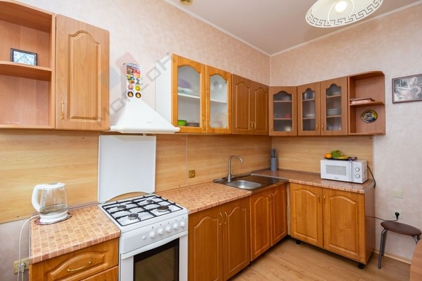 
   Продам 1-комнатную, 41.1 м², Крупской ул, 1/2

. Фото 2.