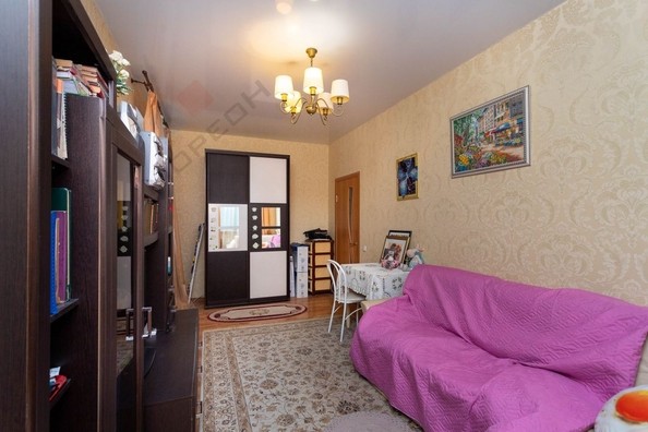 
   Продам 2-комнатную, 50 м², Дунаевского И.И. ул, 1

. Фото 5.