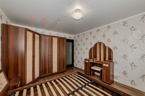 
   Продам 3-комнатную, 85.5 м², Академика Лукьяненко П.П. ул, 34

. Фото 4.