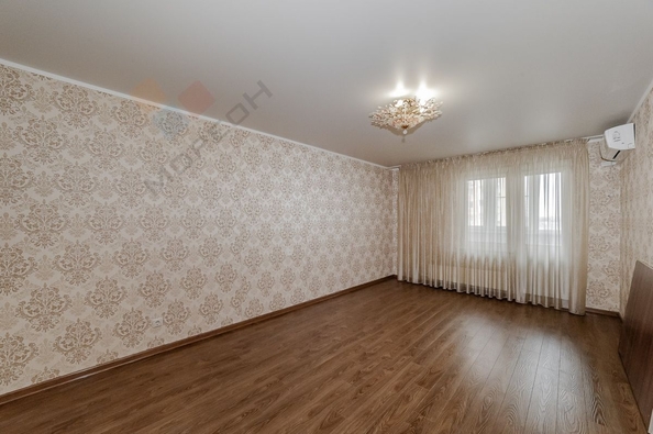 
   Продам 3-комнатную, 85.5 м², Академика Лукьяненко П.П. ул, 34

. Фото 7.