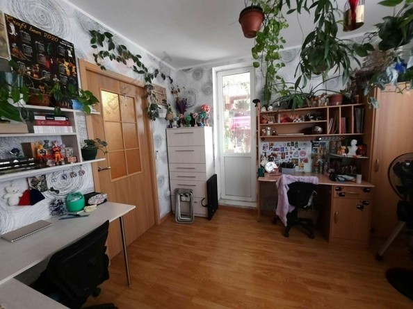 
   Продам 3-комнатную, 75.4 м², Дзержинского ул, 54

. Фото 5.