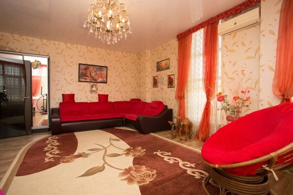 
   Продам 4-комнатную, 110 м², Ленина ул, 256/6

. Фото 3.