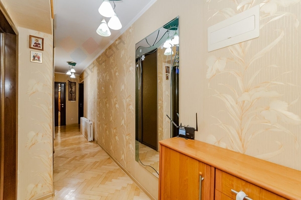 
   Продам 3-комнатную, 64.3 м², Дзержинского ул, 201

. Фото 14.